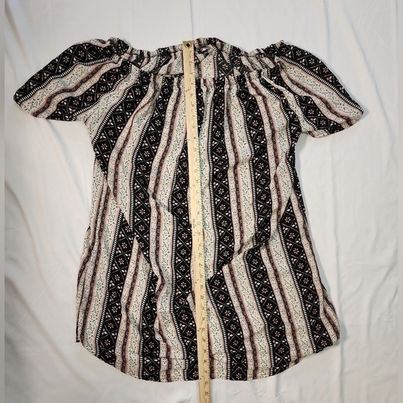 Hint of Blush Womens Tunic Floral Striped Top - Picture 4 of 7